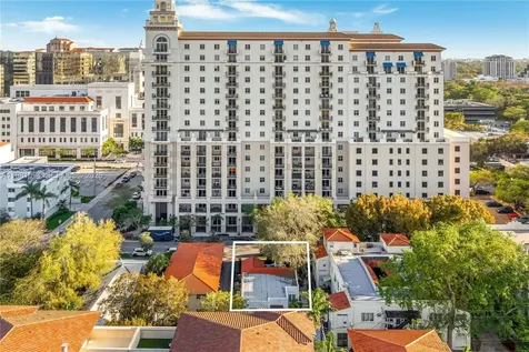 311 Navarre Avenue Coral Gables FL 33134