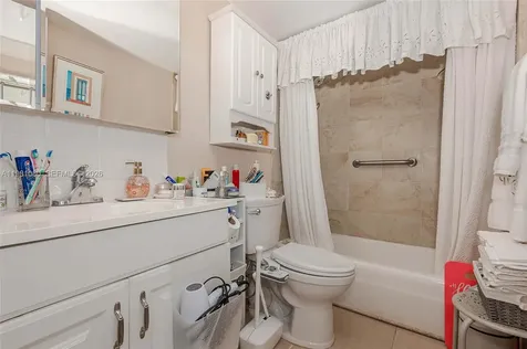 7403 SW 82nd Street Miami FL 33143
