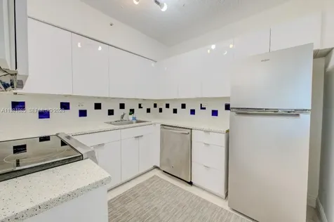 1500 Bay Road Miami Beach FL 33139