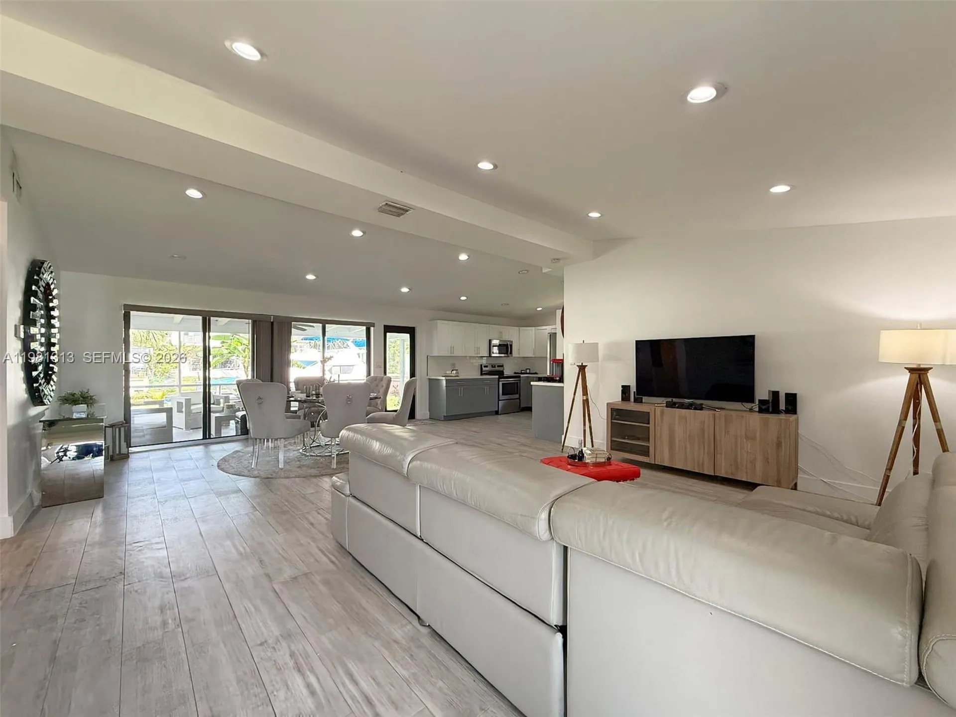 2525 Tortugas Lane Fort Lauderdale FL 33312