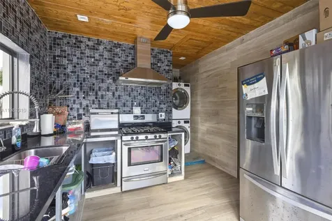 23140 SW 187th Avenue Miami FL 33170