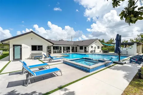 23140 SW 187th Avenue Miami FL 33170