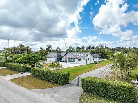 23140 SW 187th Avenue Miami FL 33170