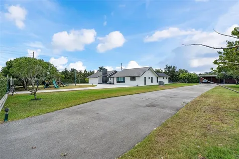 23140 SW 187th Avenue Miami FL 33170