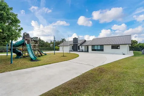 23140 SW 187th Avenue Miami FL 33170