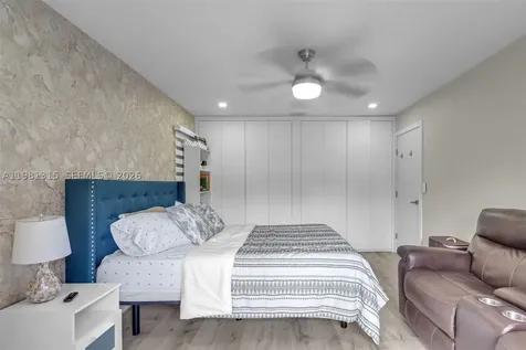 19951 NE 10th Place Way Miami FL 33179