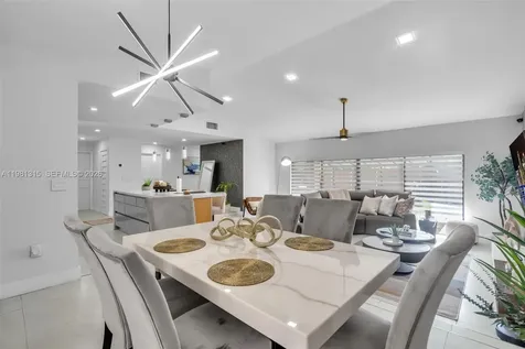 19951 NE 10th Place Way Miami FL 33179