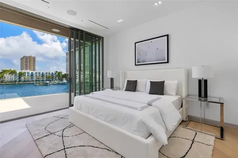503 Palm Drive Hallandale Beach FL 33009