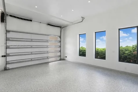 503 Palm Drive Hallandale Beach FL 33009