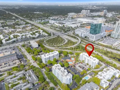 9001 SW 77th Avenue Miami FL 33156