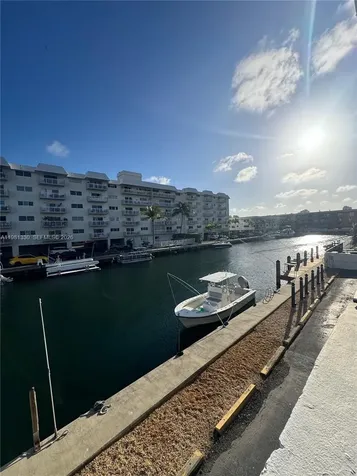 3642 NE 171st Street North Miami Beach FL 33160