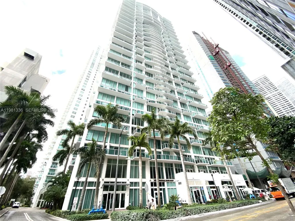 41 SE 5th Street Miami FL 33131