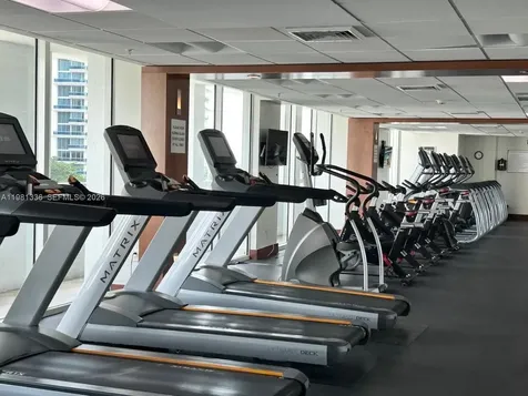41 SE 5th Street Miami FL 33131