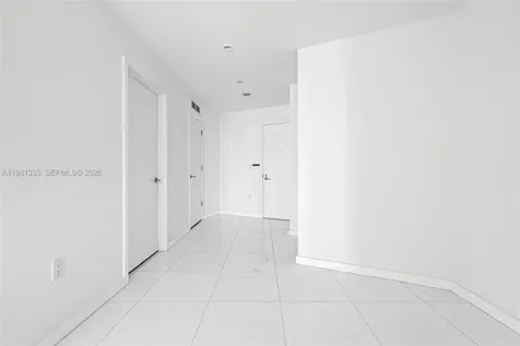 851 NE 1st Avenue Miami FL 33132