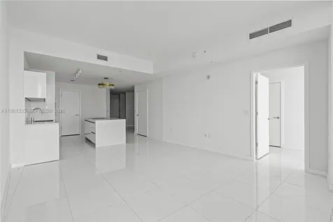 851 NE 1st Avenue Miami FL 33132