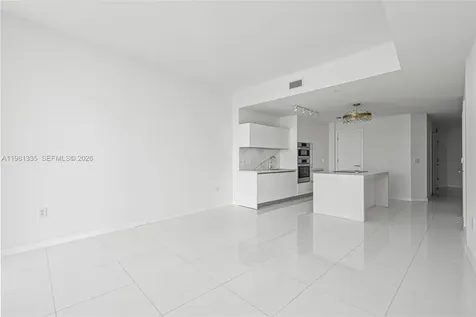 851 NE 1st Avenue Miami FL 33132