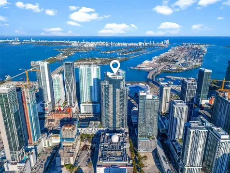 851 NE 1st Avenue Miami FL 33132
