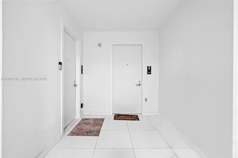 851 NE 1st Avenue Miami FL 33132