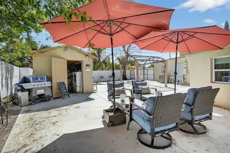 3220 NW 2nd Street Lauderhill FL 33311