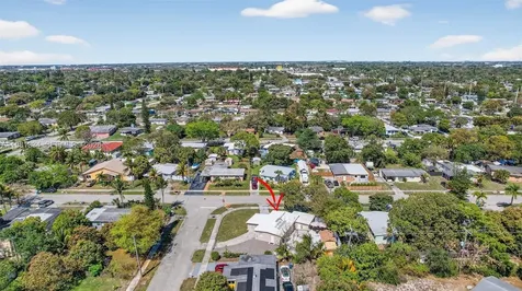 3220 NW 2nd Street Lauderhill FL 33311