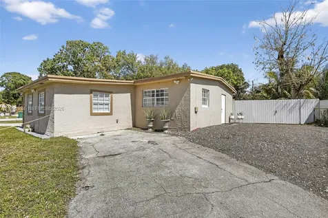 3220 NW 2nd Street Lauderhill FL 33311