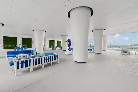 1800 N Bayshore Drive Miami FL 33132