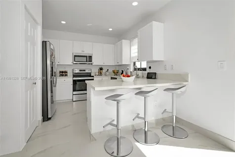 3438 W 104th Terrace Hialeah FL 33018