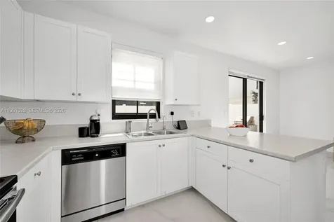 3438 W 104th Terrace Hialeah FL 33018