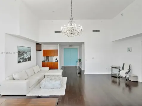 18101 Collins Avenue Sunny Isles Beach FL 33160