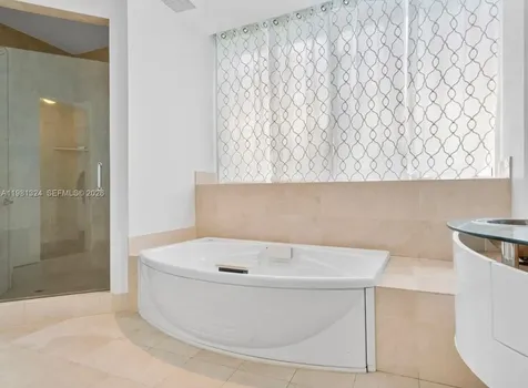 18101 Collins Avenue Sunny Isles Beach FL 33160