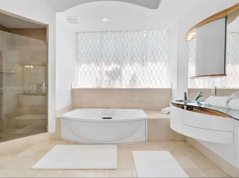 18101 Collins Avenue Sunny Isles Beach FL 33160