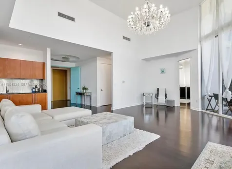 18101 Collins Avenue Sunny Isles Beach FL 33160