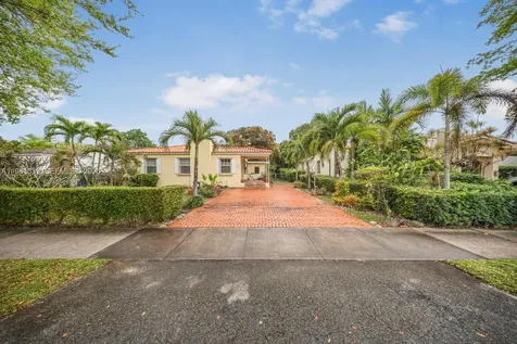 512 Mendoza Avenue Coral Gables FL 33134