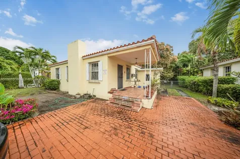 512 Mendoza Avenue Coral Gables FL 33134