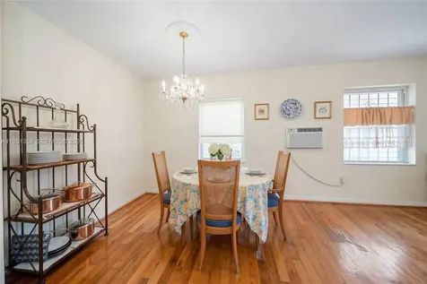 512 Mendoza Avenue Coral Gables FL 33134