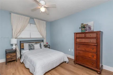 1750 NE 191st Street Miami FL 33179