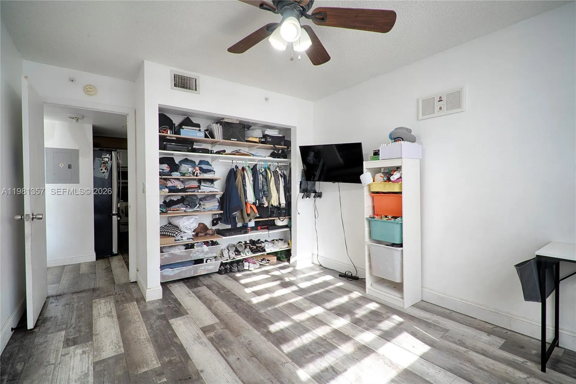 2721 Ocean Club Boulevard Hollywood FL 33019