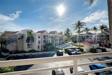 2721 Ocean Club Boulevard Hollywood FL 33019