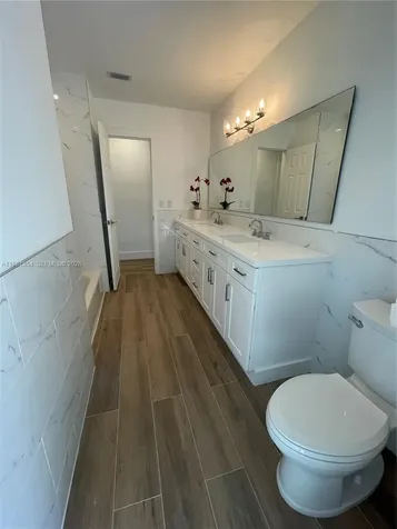 10343 SW 114th Street Miami FL 33176