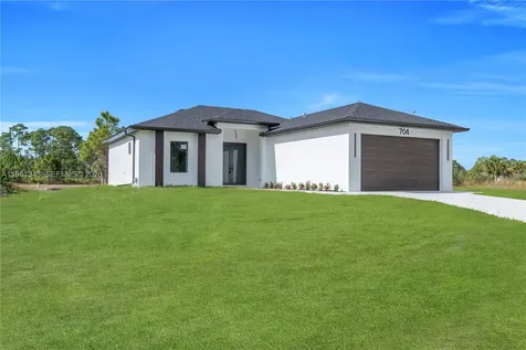 704 Holmes Avenue Lehigh Acres FL 33974