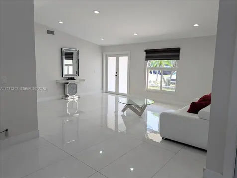 13925 SW 158th Terrace Miami FL 33177