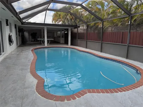 13925 SW 158th Terrace Miami FL 33177