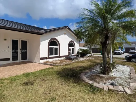 13925 SW 158th Terrace Miami FL 33177