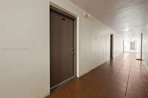 8107 SW 72nd Avenue Miami FL 33143