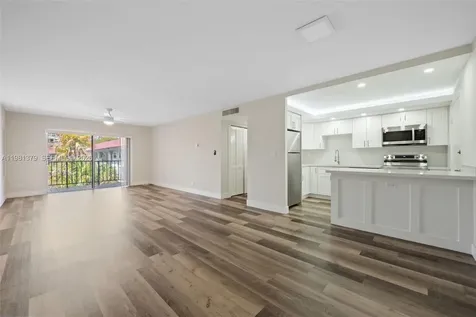 8107 SW 72nd Avenue Miami FL 33143