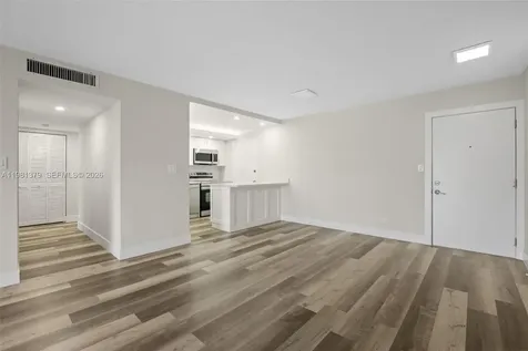 8107 SW 72nd Avenue Miami FL 33143