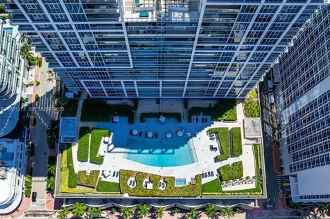 6899 Collins Avenue Miami Beach FL 33141