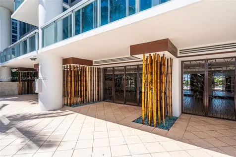 6899 Collins Avenue Miami Beach FL 33141