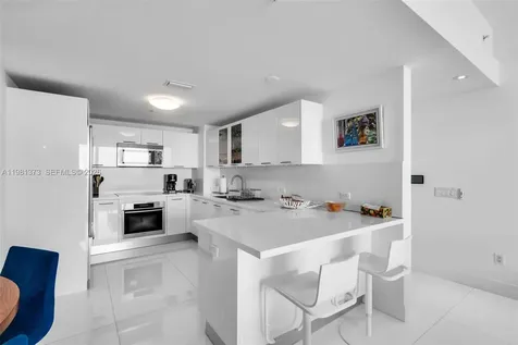 6899 Collins Avenue Miami Beach FL 33141