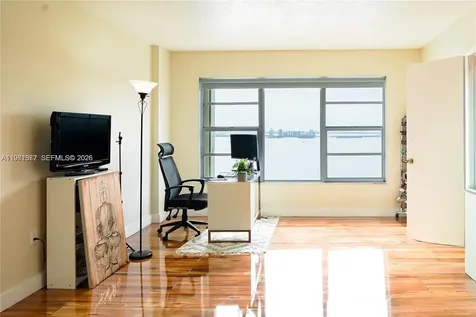 11111 Biscayne Boulevard Miami FL 33181